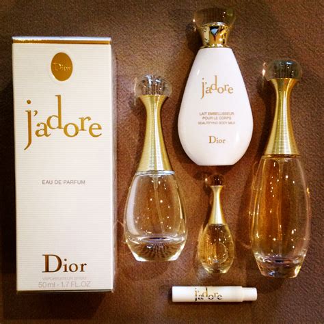 j'adore dior bottle design|j'adore Dior price.